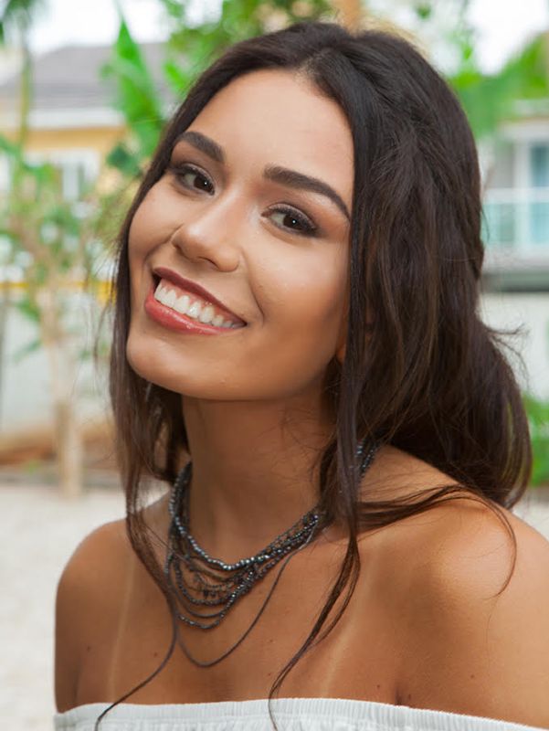 KARLA MATIAS